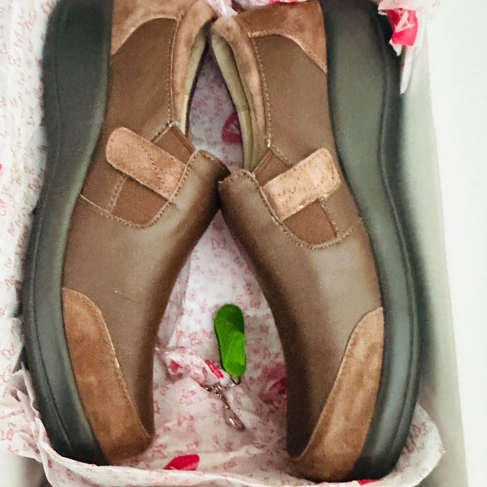 Alegria Cocoa Brown Slip-On Footwear